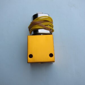 Lowrider Hydraulics One Delta Dump, Anodized Yellow/golden Body, Fresh Shiny New